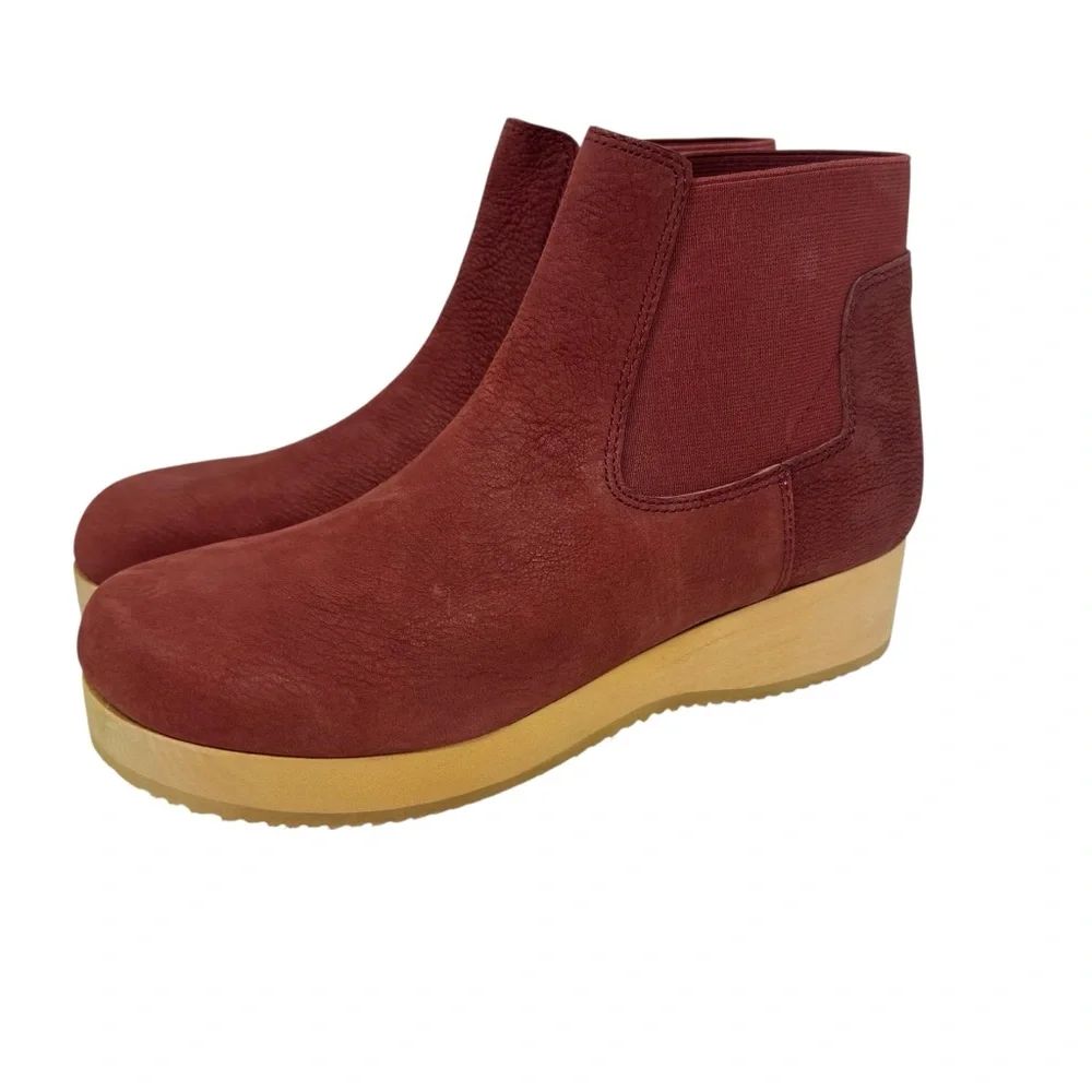 Eileen Fisher Words Oiled Nubuck Clog Bootie Red Cedar NEW 9.5 - Picture 4 of 10